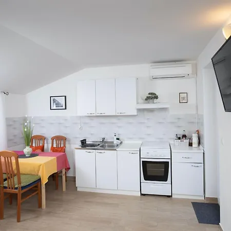 Appartamento Goldfinch Estate Banjole