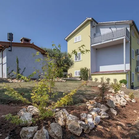 Appartamento Goldfinch Estate